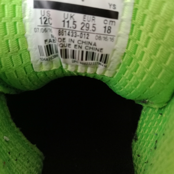 KID'S JORDAN JUMPMAN TEAM 11 PREM Size 12C - Picture 6 of 6